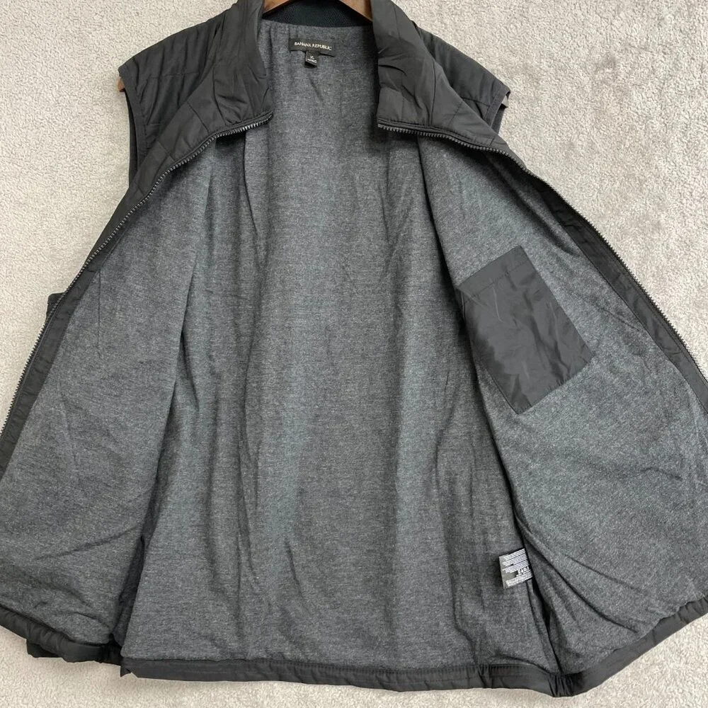 Banana Republic Men's XL Black Quilted Puffer Vest M0424